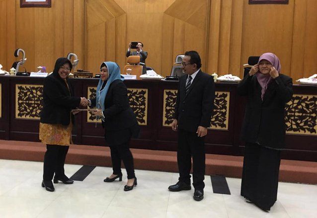 Di Depan DPRD, Risma Sebut Anaknya Jadi Korban Fitnah