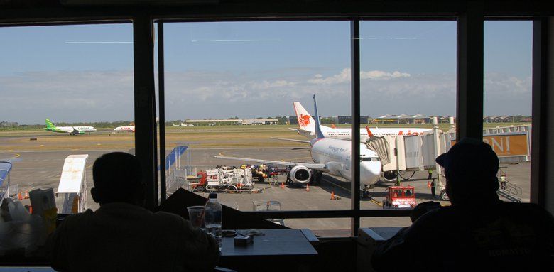 Sembilan Penerbangan dari Juanda Terganggu Banjir Jakarta