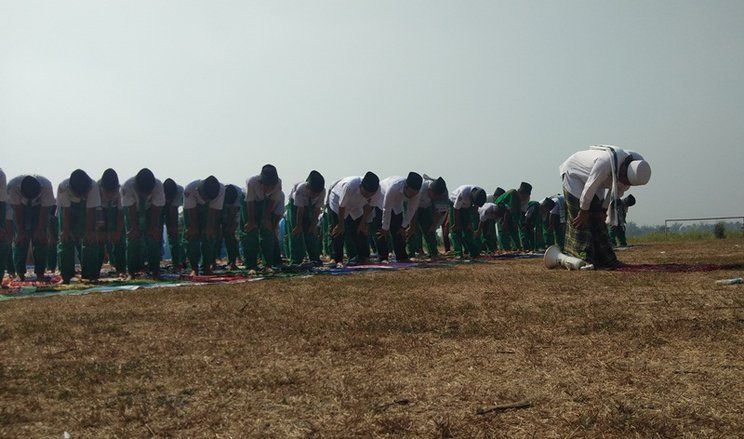 Kekeringan, Puluhan Pelajar Mojokerto Salat Istisqa