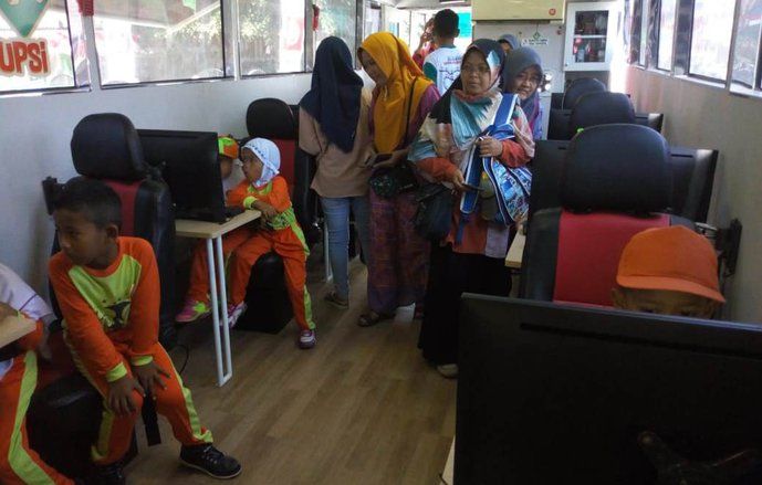 Ponorogo Disambangi Bus KPK, Ipong Ingin Terbitkan Perbup Pendidikan Antikorupsi