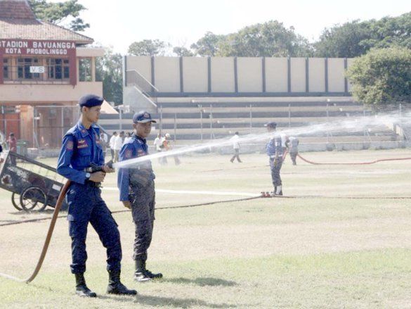 Setelah Dipakai Acara Semipro Rumput Stadion Bayuangga Rusak Mengering