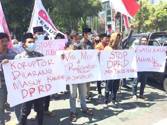 Aliansi Pemuda Berdaulat Pinta Anggota DPRD yang Berurusan dengan Hukum untuk Mundur