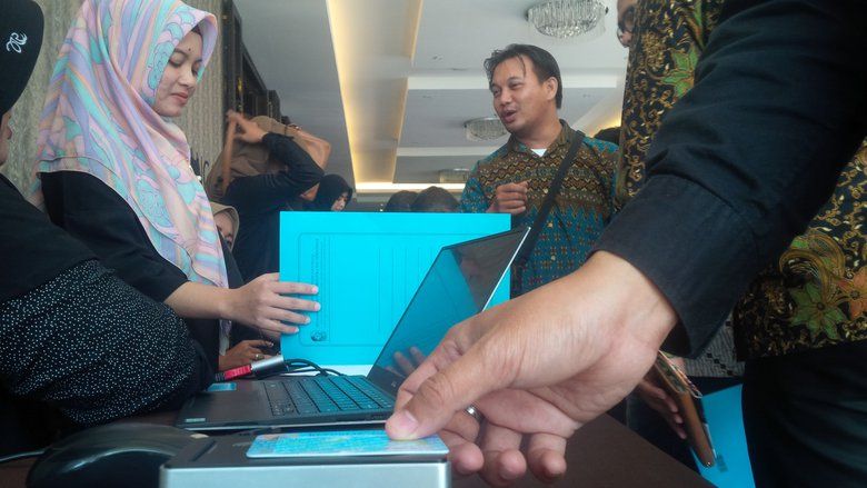 Perizinan dan Dokumen Publik Bisa Selesai Lewat Daring di Banyuwangi