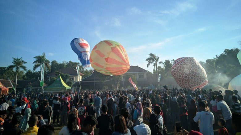 Polisi Sita 59 Balon Udara di Ponorogo selama Lebaran