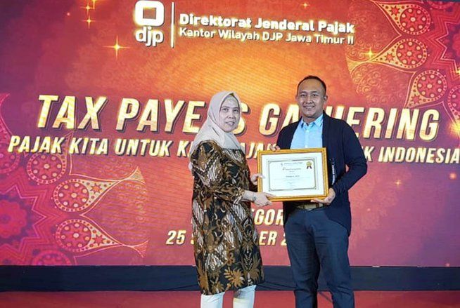 Persela Terpilih Sebagai Tim Sepak Bola yang Taat Membayar Pajak