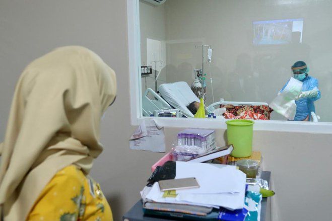 Tantangan Nakes Melacak Kasus Covid, Ditolak Warga hingga Pintu Rumah Dikunci
&nbsp;