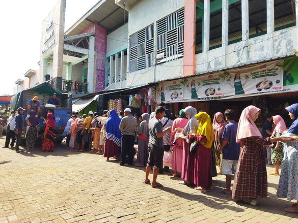 <strong>Harga Beras di Probolinggo Melebihi HET, Pemerintah Gelar Operasi Pasar</strong>