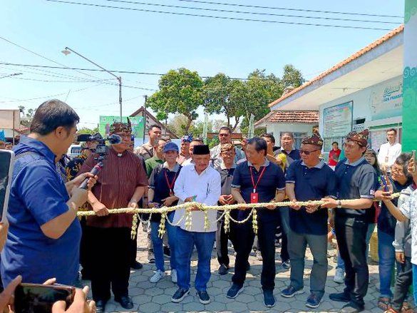 <strong>Buka Pameran dan Bazar Murah, Bupati Situbondo Berharap Bisa Tekan Harga Beras di Pasaran</strong>