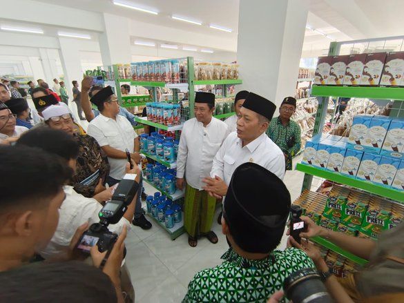 &lrm;Menteri Koperasi Siapkan Torasera dan KDMP, Untuk Stabilkan Harga Jelang Ramadan