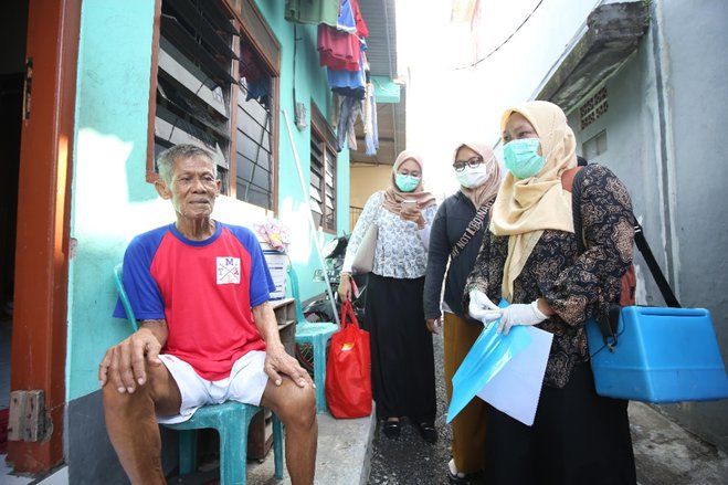 Anggota DPRD Jatim Kritik Antrean Manual Vaksinasi Covid-19