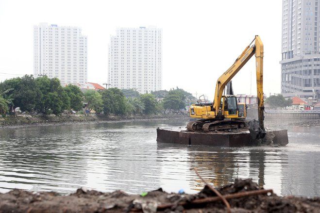 Atasi Genangan, Pemkot Surabaya Buat Sodetan dan Tambah Kapasitas Pompa