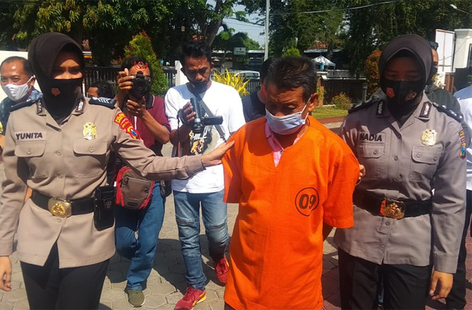 Dukun Pengganda Uang di Probolinggo Cabuli Siswi SD