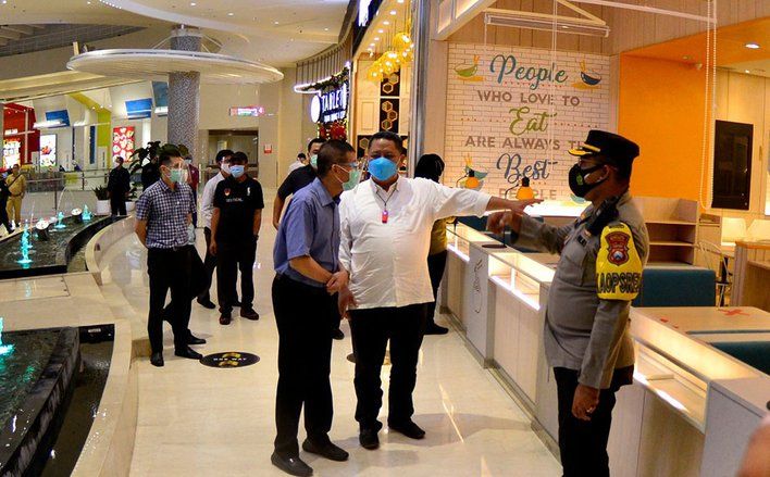 SOP Prokes Ketat Disiapkan untuk Relaksasi Pembukaan Bisnis di Surabaya