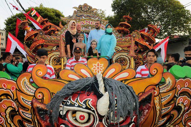 Warga Mangunharjo Kota Probolinggo "Belah Jimat" Peringati Tahun Baru Islam