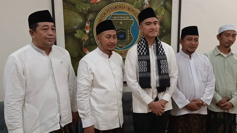 Sowan ke Ponpes Nurul Qadim Paiton, PSI Perkuat Silaturahmi Pesantren