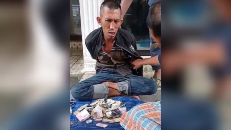 <strong>Warga Perum WPS Probolinggo Tangkap Tuna Wicara yang Hendak Mencuri Uang Kotak Amal</strong>