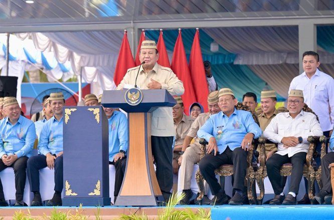 Cuekin Tuntutan Stop MBG, Prabowo: Perut Lapar Tak Bisa Menunggu