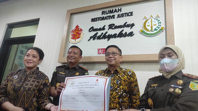 Kejati Jatim Buka Rumah <em>Restorative Justice</em> di Ubaya, Kajati Mia Amiati: RJ Menekankan <em>Mens Rea</em>