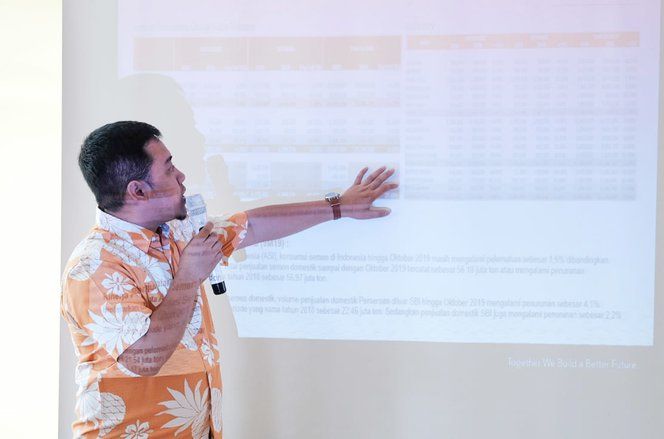 Semen Indonesia&nbsp;Ekpor di Kasawan Asia