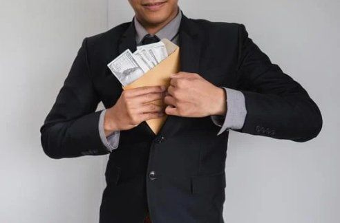 Dugaan Korupsi Dana Banpol PDI Perjuangan Kabupaten Mojokerto Dilaporkan ke Kejaksaan&nbsp;