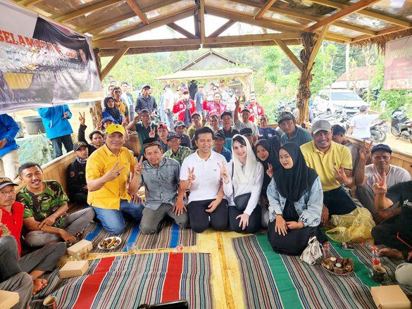 Temui Petani Wonosalam Jombang, Mas Emil Bicara Alternatif Usaha Petani di Masa Peremajaan Tanaman