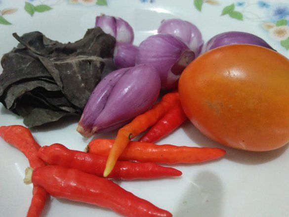 Begini Membuat Sambal Pelengkap&nbsp;Ketupat