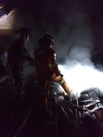 Teriakan &ldquo;Kebakaran&rdquo; Bikin Jamaah Tarawih di Jember Berhamburan, Suasana Mendadak Panik