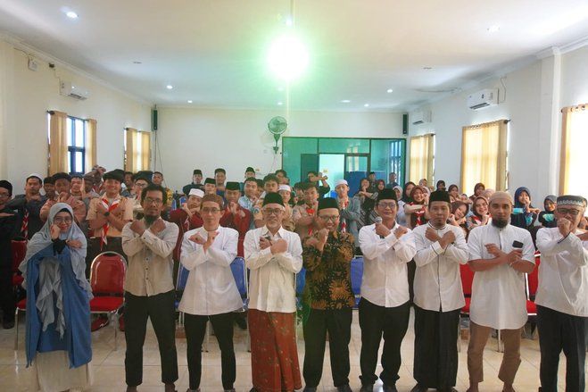 &lrm;Lawan Intoleransi dan Hoaks, MUI Kota Probolinggo Bekali Pelajar Literasi Digital