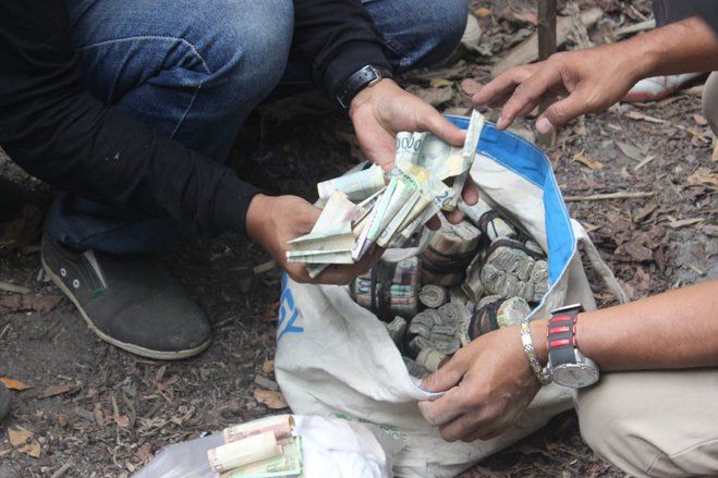 Mayat di Hutan Blitar Bawa Uang Rp 13,6 Juta